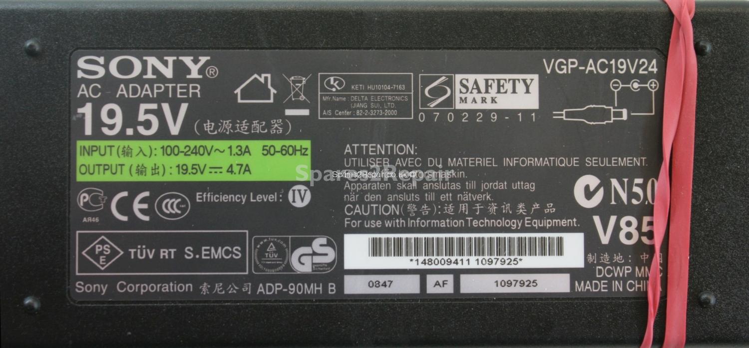 Sony - Charger - VGP-AC19V24 - ADP-90MH B - 19.5V 4.7A (Original)